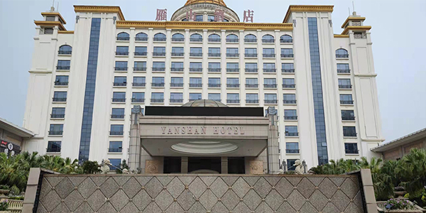 即熱式電熱水器跳閘是什么原因造成？